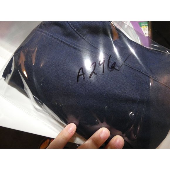 Women's Navy Slim Leg Pants, White House Black Market, Size 12R - Picture 6 of 6